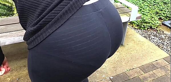  Mom Vpl Thick Ass Public